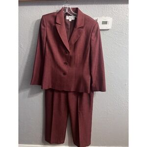 Le Suit Women Maroonish Pants & Blazer Suit‎ Size 12
